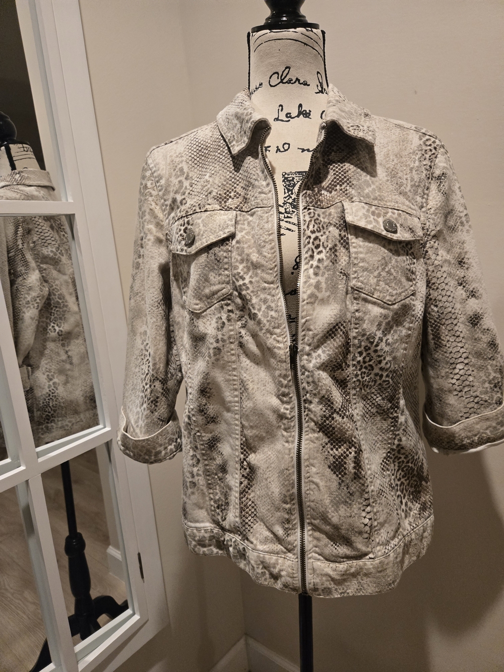 Womens Snake-Print Zip Front Jacket - Neutral